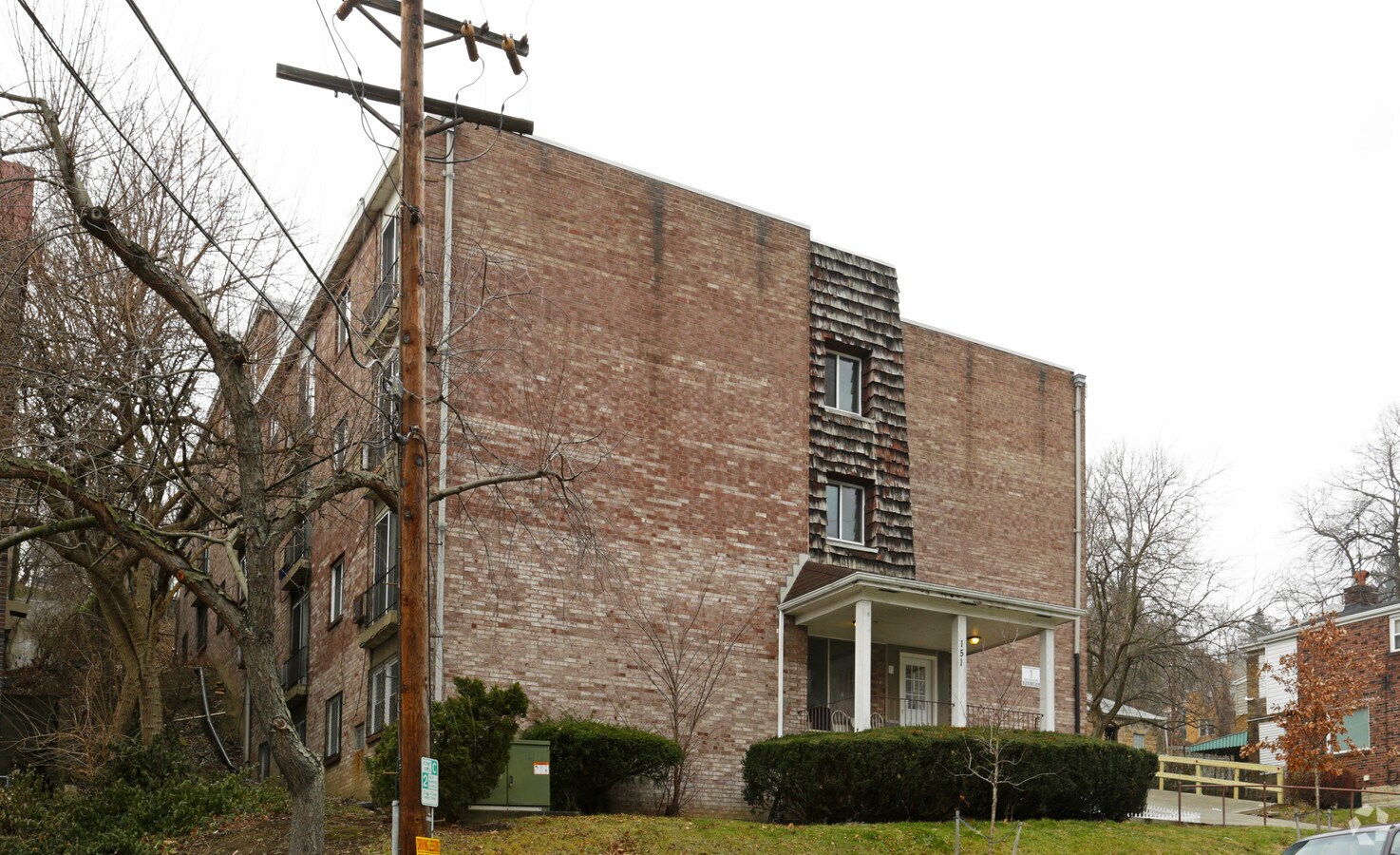 151 Robinson St - 151 Robinson St