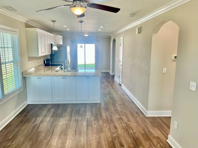 Photo - 2550 Snow Creek Rd NE