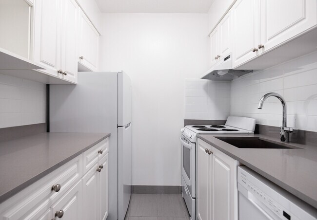 Photo - Hendry House Unit 00905