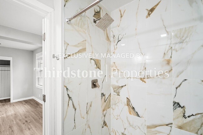 Photo - 5204 Astral St