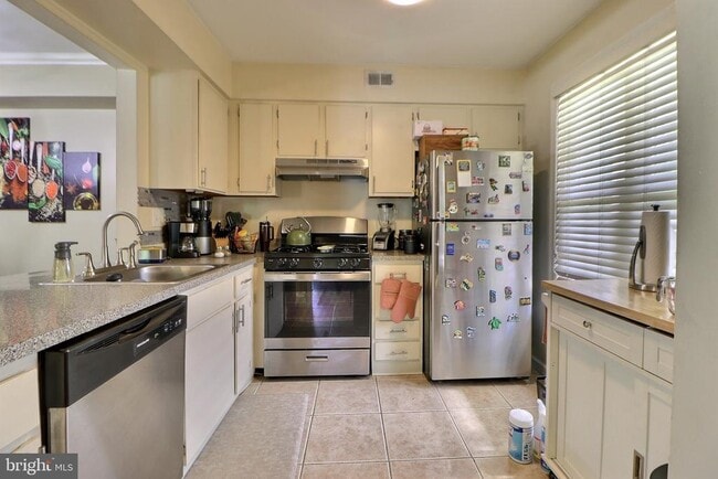 Photo - 1807A Sedgefield Dr