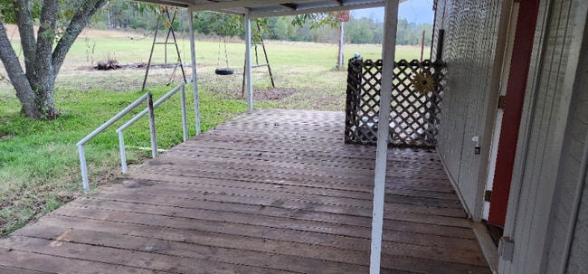 Photo - 1922 FM 1795