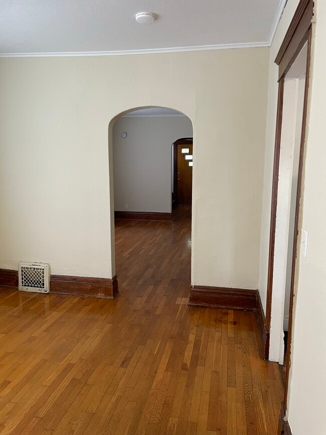 Photo - 607 Minor Ave