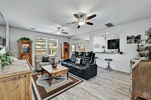 Building Photo - 165 Satsuma Dr Rental