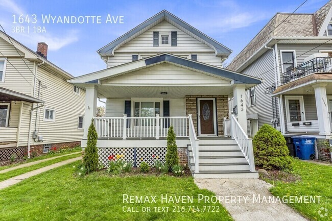 Building Photo - 1643 Wyandotte Ave Rental
