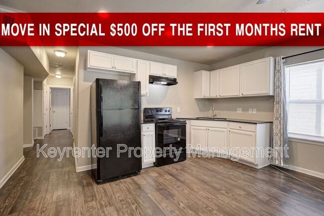 Building Photo - 2325 NW 12th St Unit D