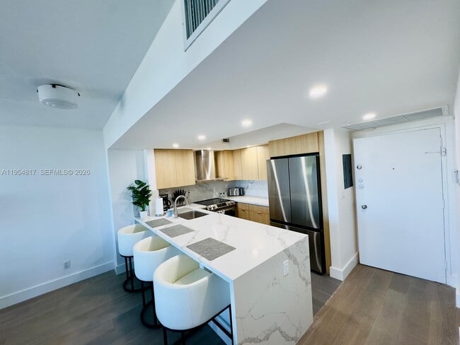 Photo - 5600 Collins Ave Unit 10L