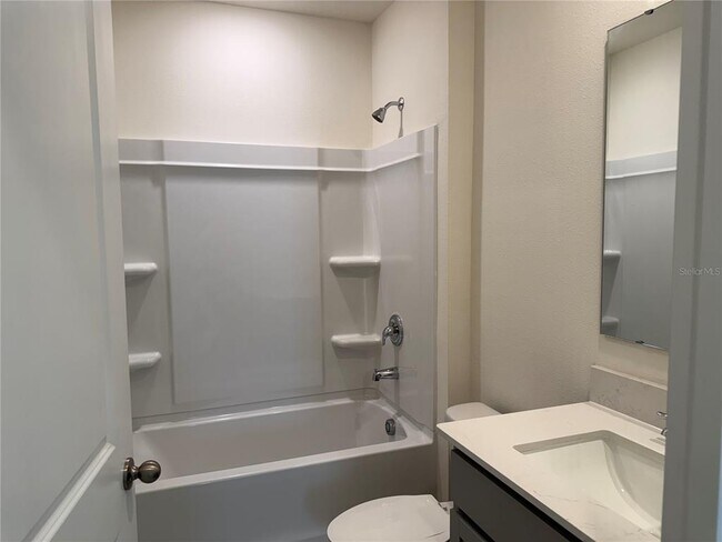 Photo - 1305 June Lk Lp