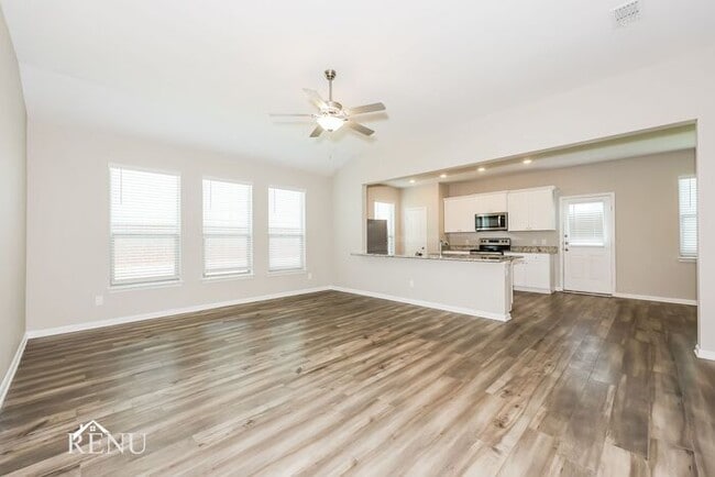 Photo - 2028 Hialeah Dr