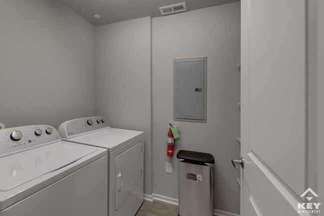 Photo - The Vue Luxury Apartments