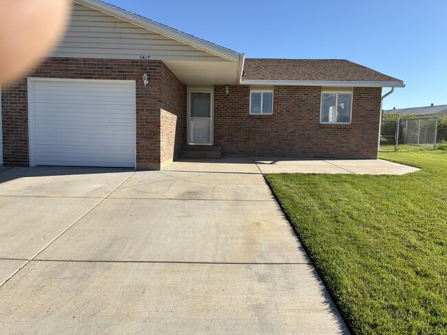 Building Photo - 2617 W 1400 S