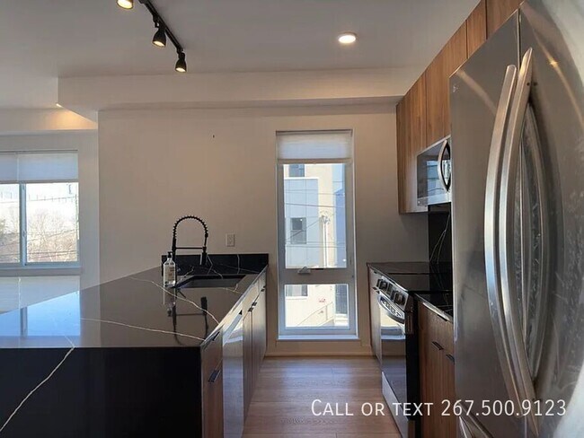 Photo - 164 Richmond St Unit 2B