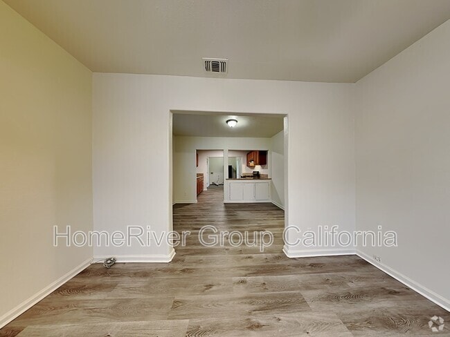 Building Photo - 4416 8th Ave Rental