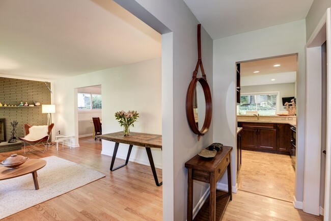 Photo - 9407 Crosby Rd