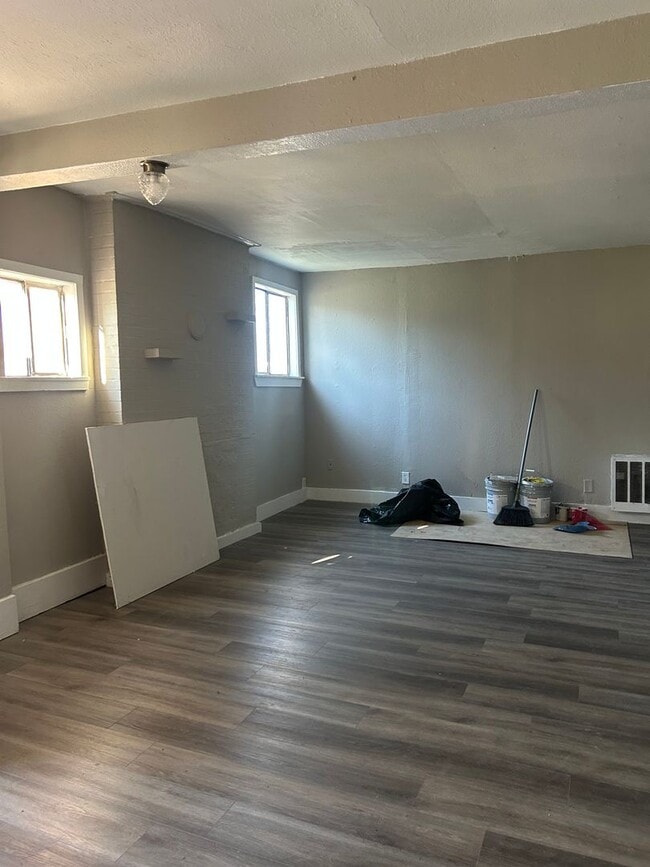 Photo - One Bedroom Duplex in Chattanooga TN- ALL UTILITIES INCLUDED