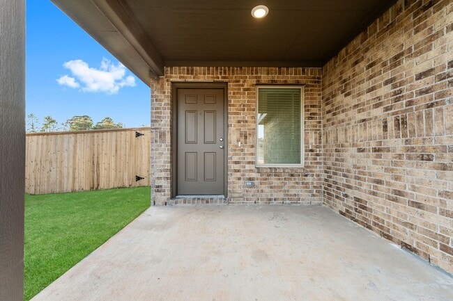Photo - 318 Hbr Bnd Ct