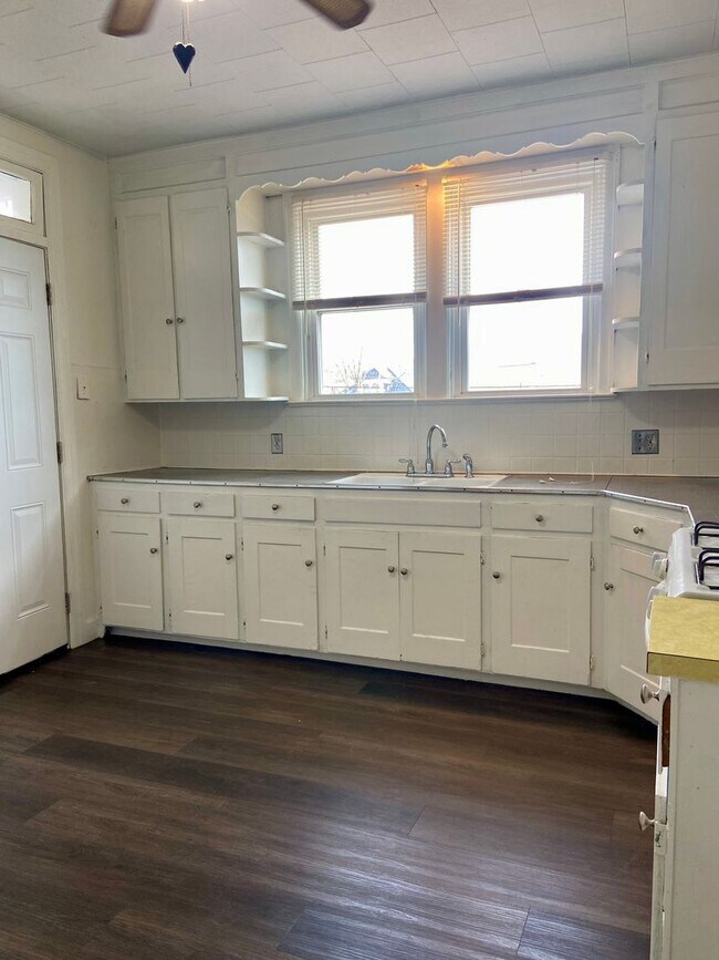 Photo - 50 Central Ave