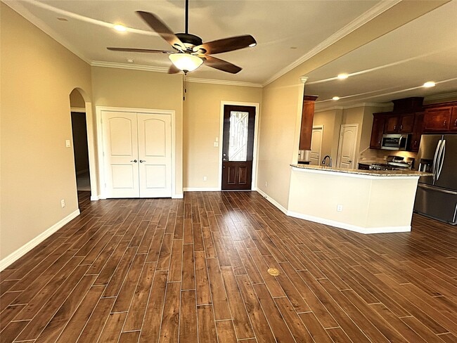 Photo - 9723 Highland Pointe Dr
