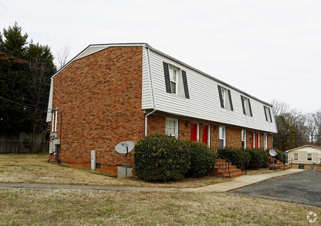 Photo - Windsong Apartments