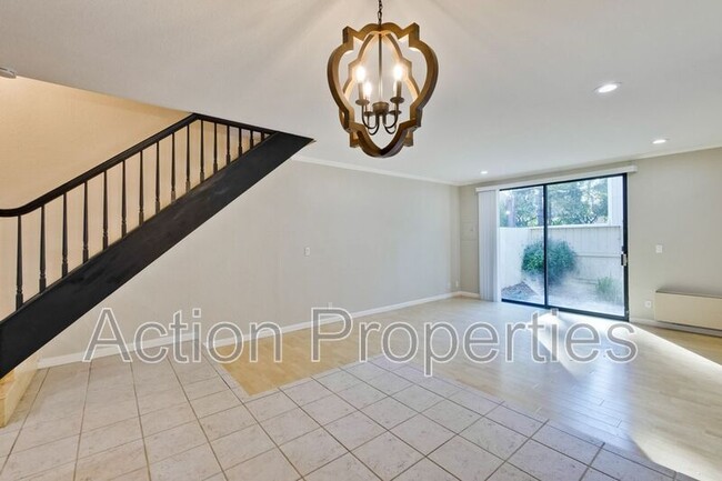 Photo - 3041 Kaiser Dr Unidad #G Rental