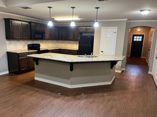 Photo - 167 Oakview Ct