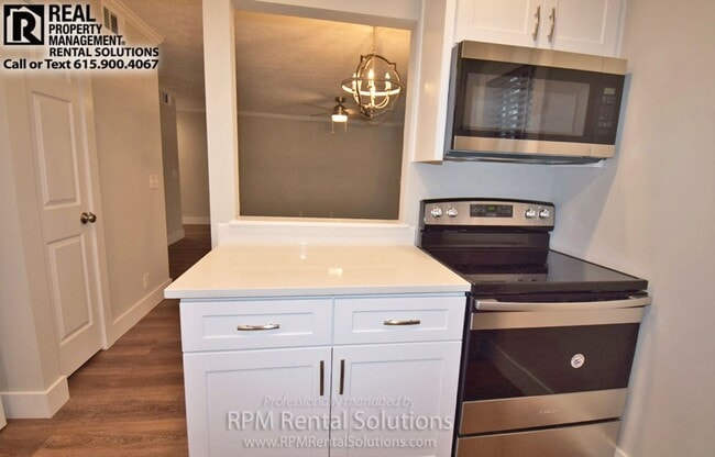 Photo - Amazing 2BR Condo off Edmondson Pike/Brentwood! Washer/dryer, 2-car garage, water, lawncare all i...