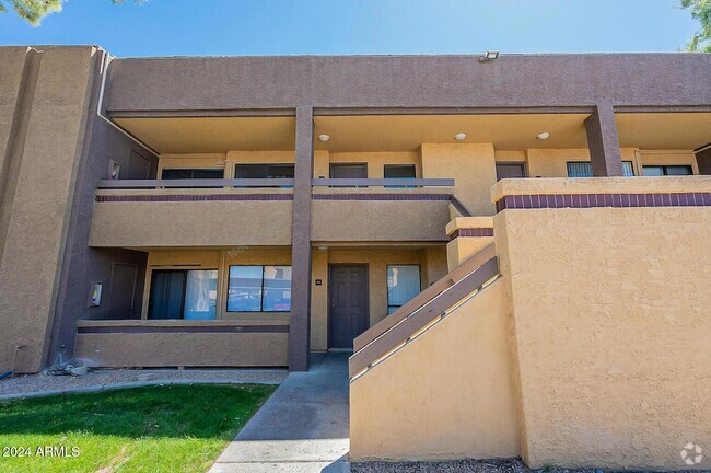 Building Photo - 3601 W Tierra Buena Ln Unit J241 Rental