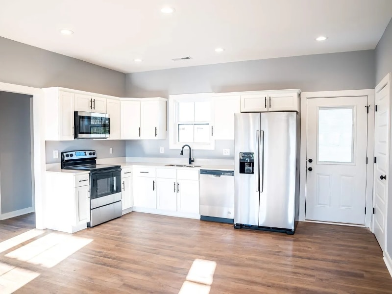 Photo - 607 Colonelette Dr