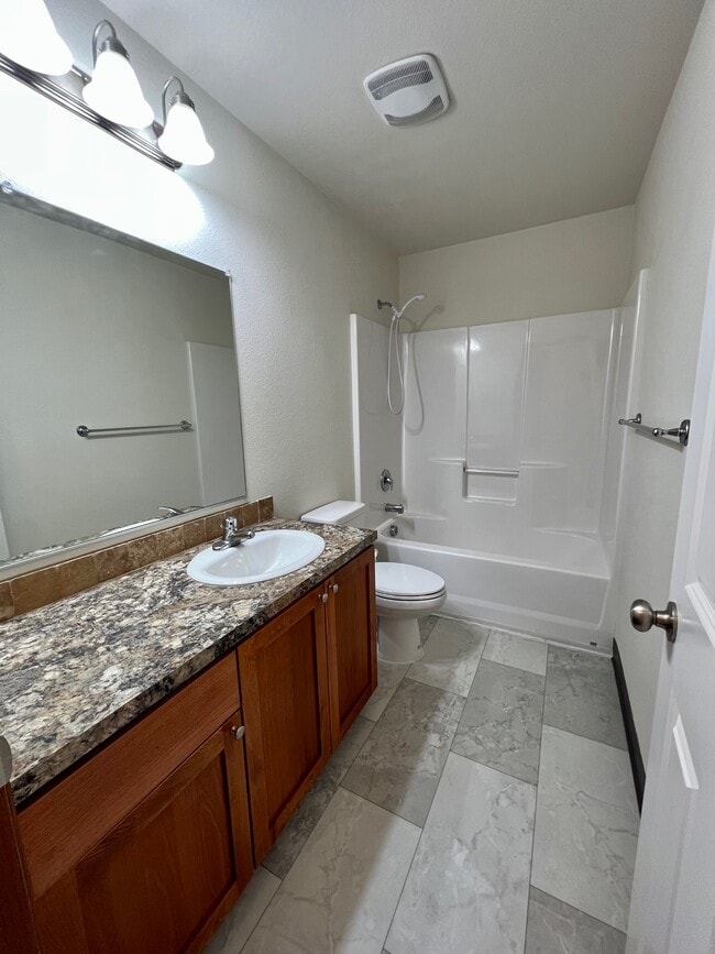 Photo - 293 Sowell Dr