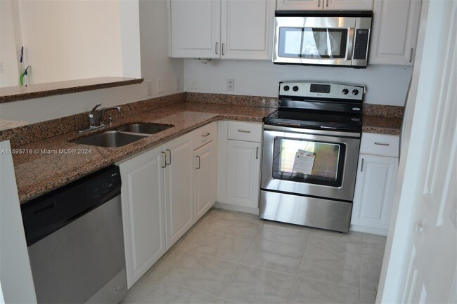 Photo - 1155 Brickell Bay Dr Condo Unit 3408
