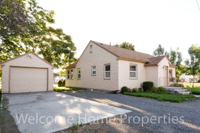 Photo - Great 3 Bedroom Home Close to WWU