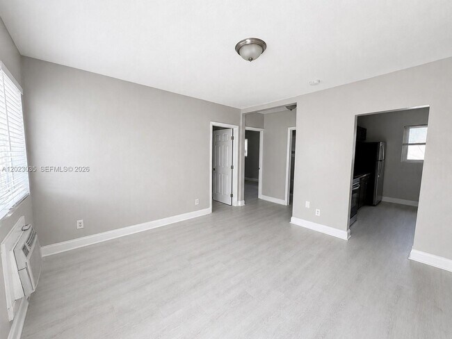 1920 Washington Ave Unit 5