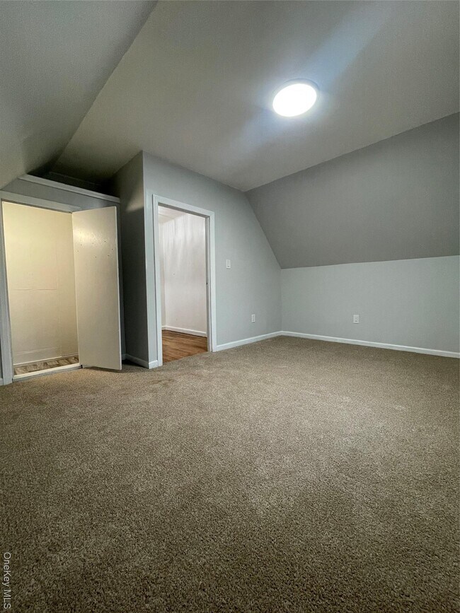 Photo - 129-38 154th St