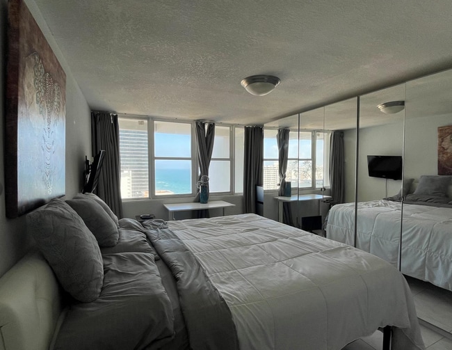 Photo - 3140 S Ocean Dr Unit ph7