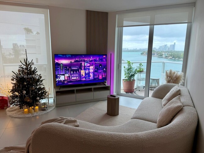 Photo - 9821 E Bay Harbor Dr Unit 801