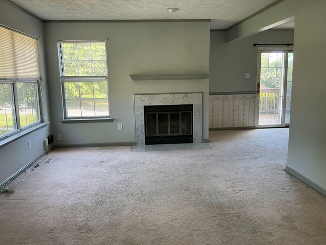 Photo - 2202 N Tollgate Cir