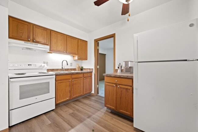 Photo - Delafield Country Aire Associates LLC