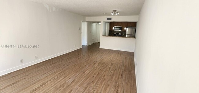 Photo - 8180 Geneva Ct Unit 319