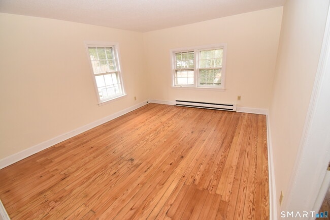 159 Main St Unit B