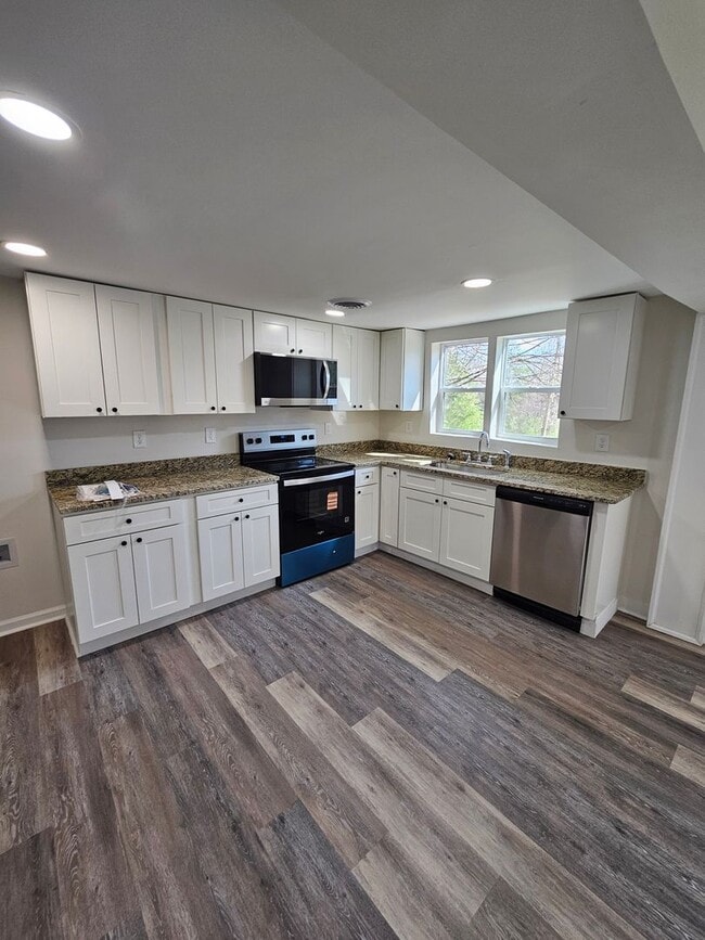 Photo - 3-Bedroom 2 Bath, 2-story home ready for you to call home today!