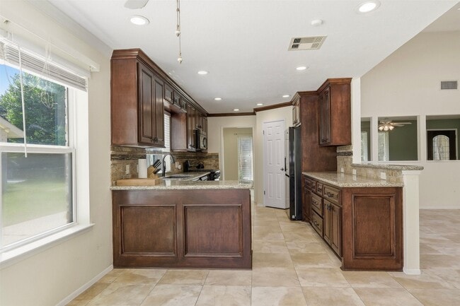 Photo - 3807 Glenwood Springs Dr