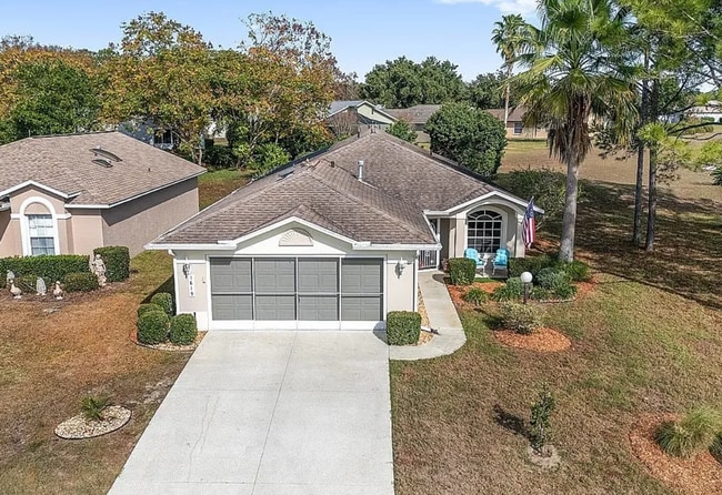 Building Photo - Welcome to this beautifully renovated home.