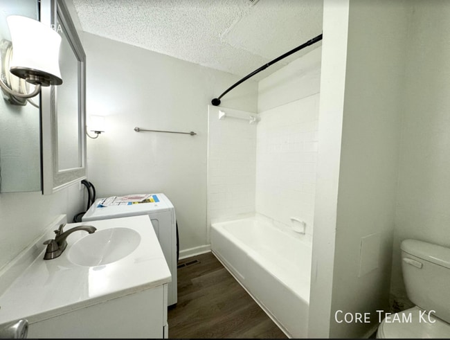 Photo - 3802 Warwick Blvd Unit 3