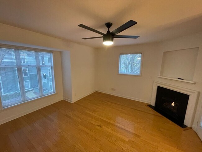Photo - Parkridge Lane - ITB Condo Available for P... Unit 301