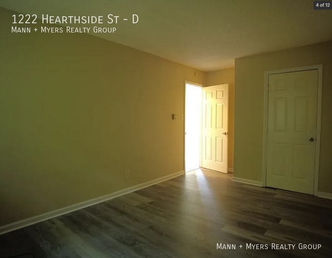 Photo - 1222 Hearthside St