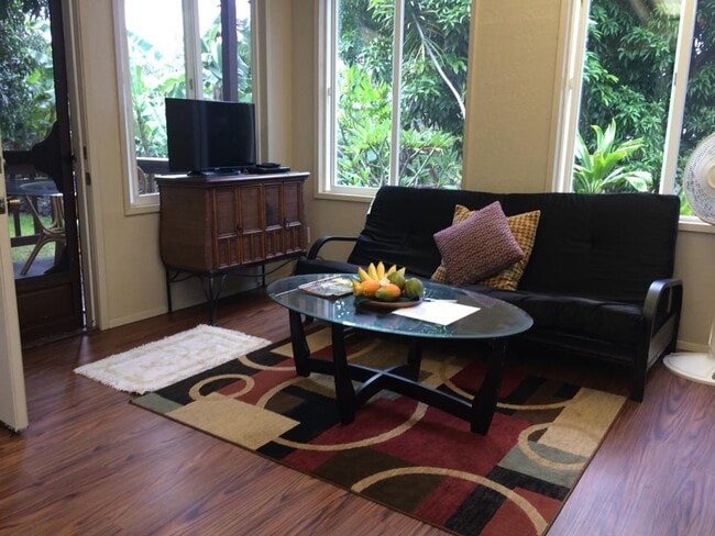 Photo - 87 Mamalahoa Hwy Unit C