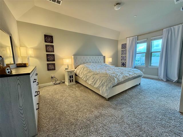 Photo - 1045 Keswick Dr