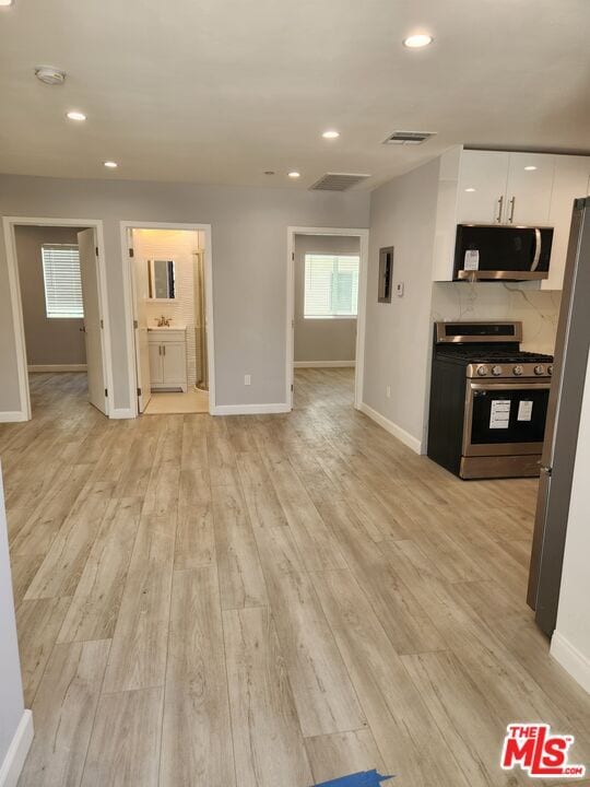Photo - 4950 Topanga Canyon Blvd