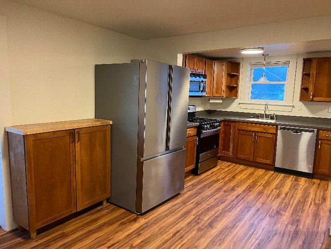 Photo - 14 Depot Rd Unit #3