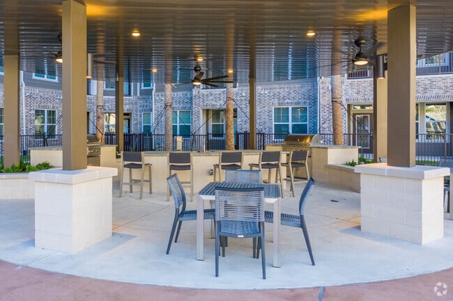 Cocina al aire libre - Orleans at Fannin Station